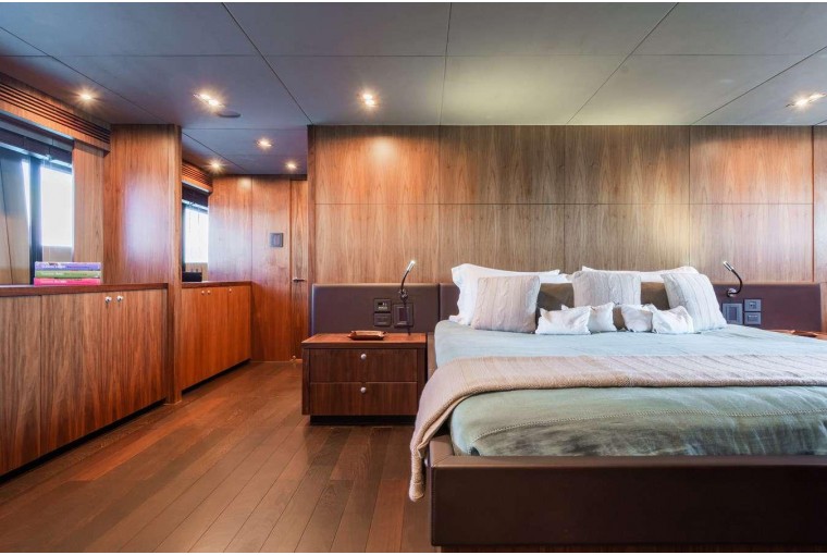 Sunseeker 131